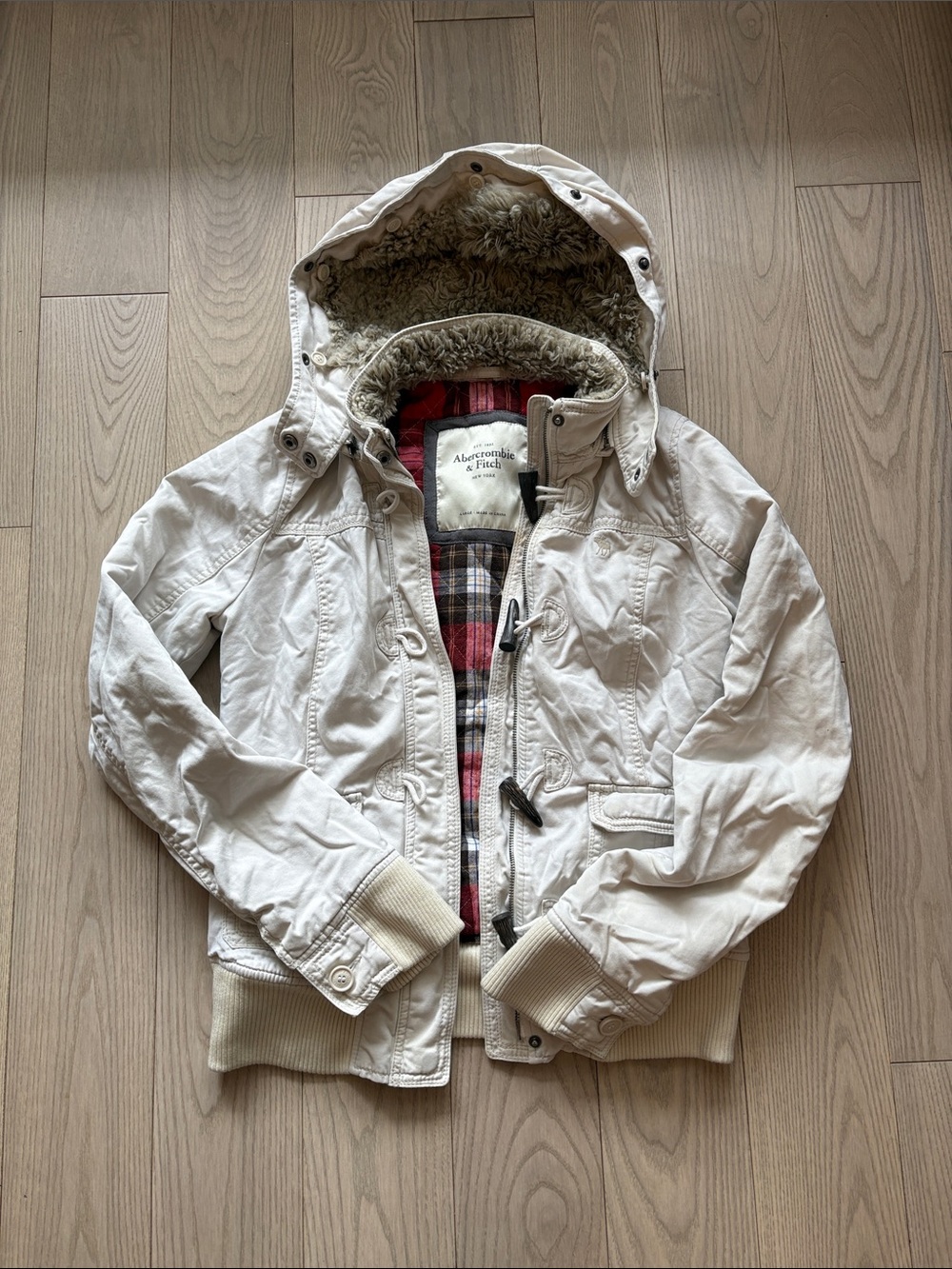 Vintage y2k Abercrombie & Fitch Cream Hooded Jacket with Plaid Lining